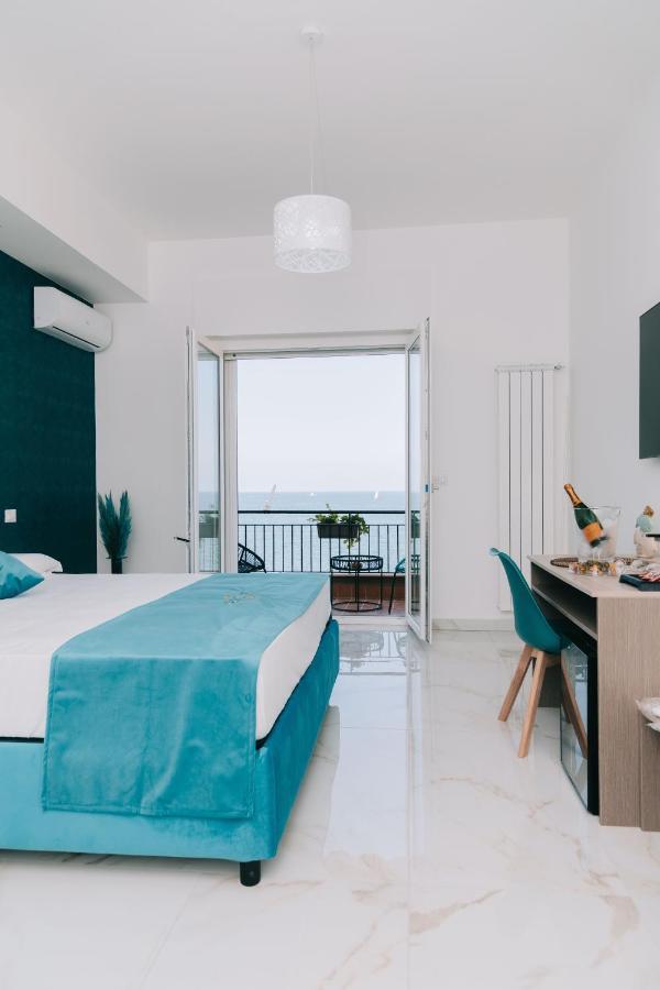 Frontemare Suite Castellammare di Stabia Exterior photo