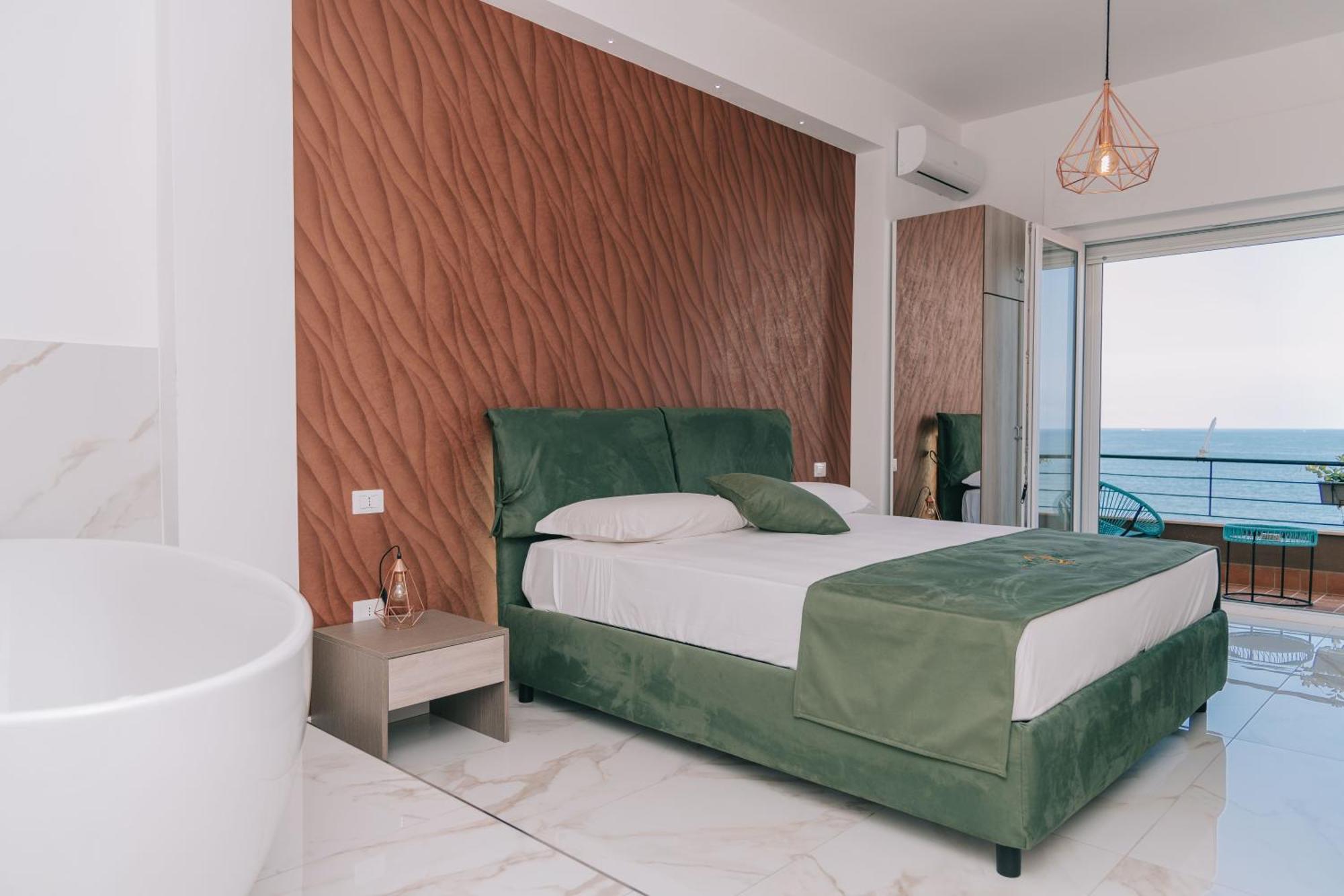 Frontemare Suite Castellammare di Stabia Room photo